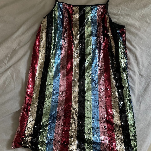 Forever 21 Sequin Dress 🌈 - Picture 2 of 4